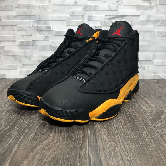 Air Jordan Retro 13 Melo Class of 2002 - Picture 2 of 8